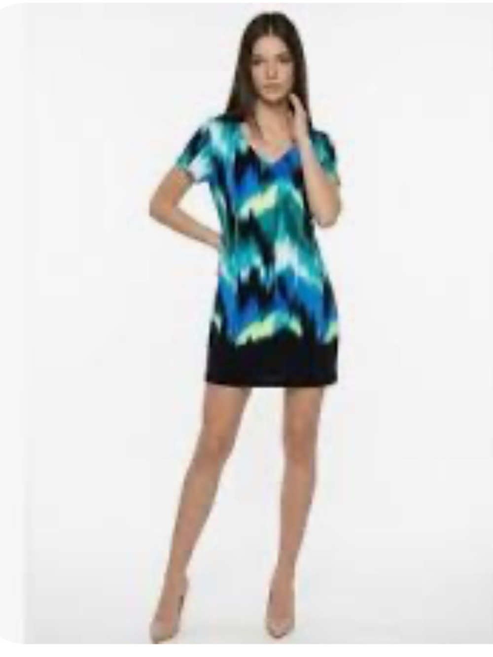 NWT Jennifer Lopez Short Sleeve Colorful Shift Dress. Size Large